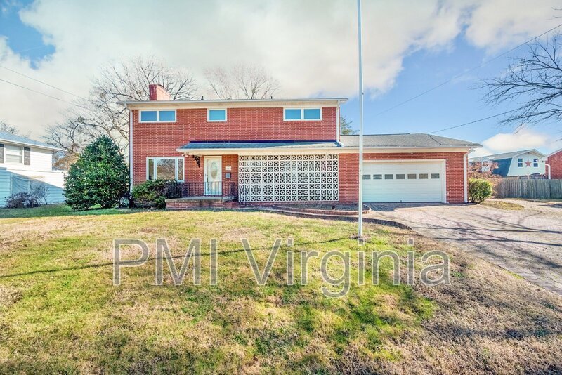 Primary Photo - 34 Kenwood Dr