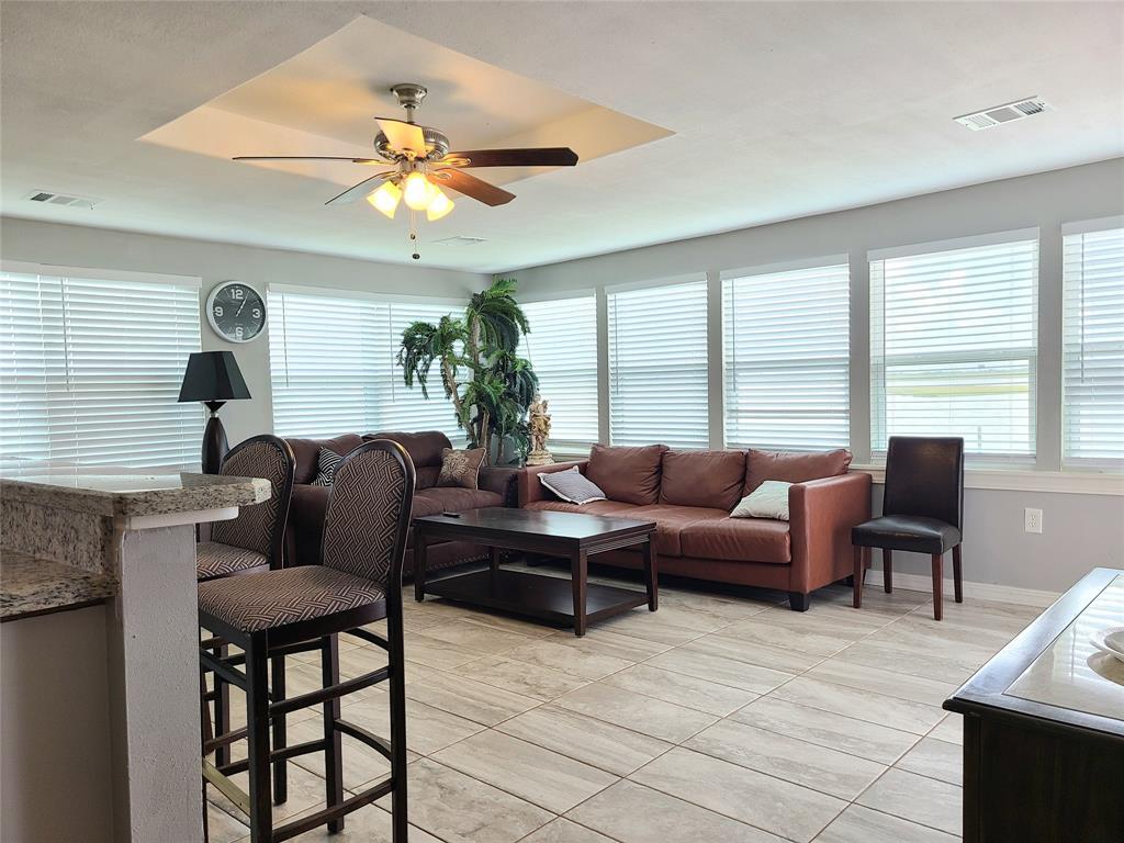 4606 Warren Way, Hitchcock, TX 77563 House Rental in Hitchcock, TX