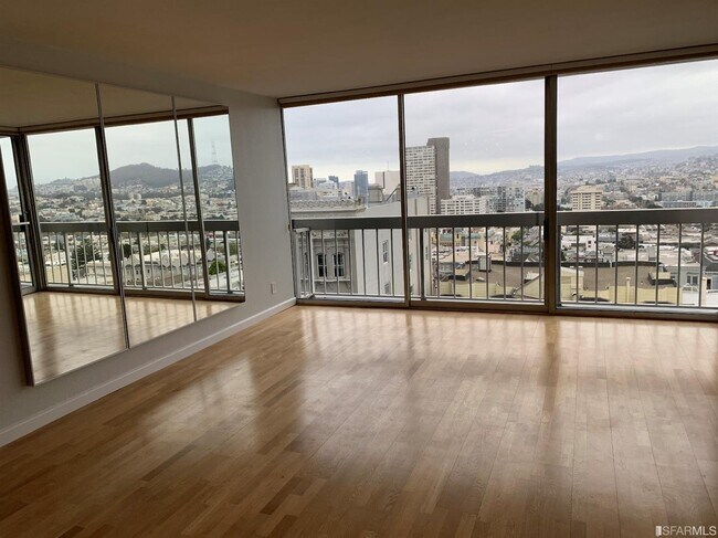 Foto del edificio - 2200 Sacramento St