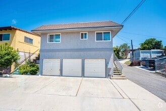 Building Photo - 157 W Escalones