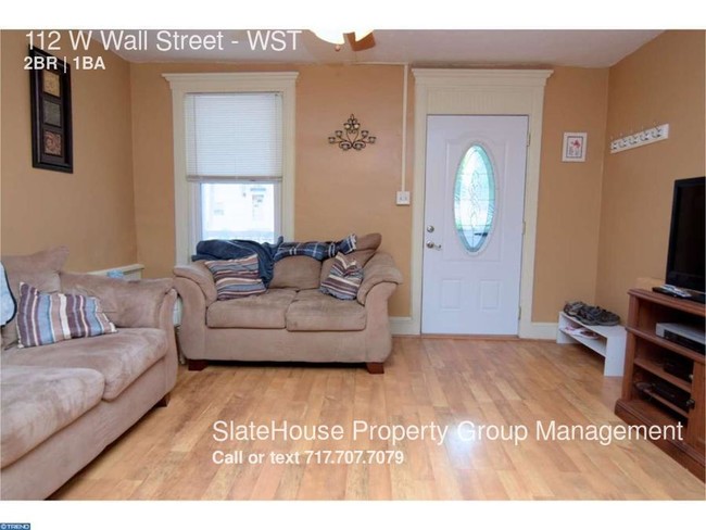 Building Photo - 112 E Wall St