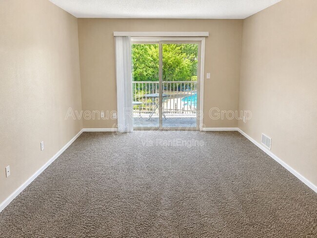 Building Photo - 1445 Willow Brook Cove Ct