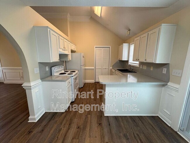 Building Photo - 1779 Silver Stream Dr