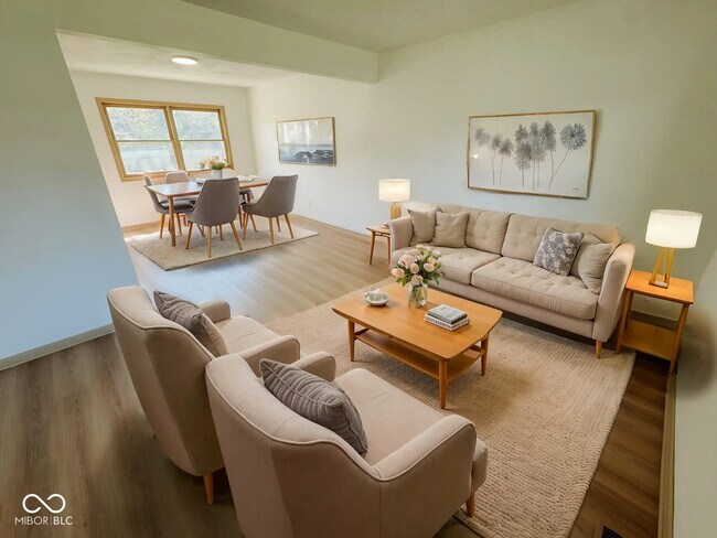 Foto del edificio - 439 Pleasantview Dr