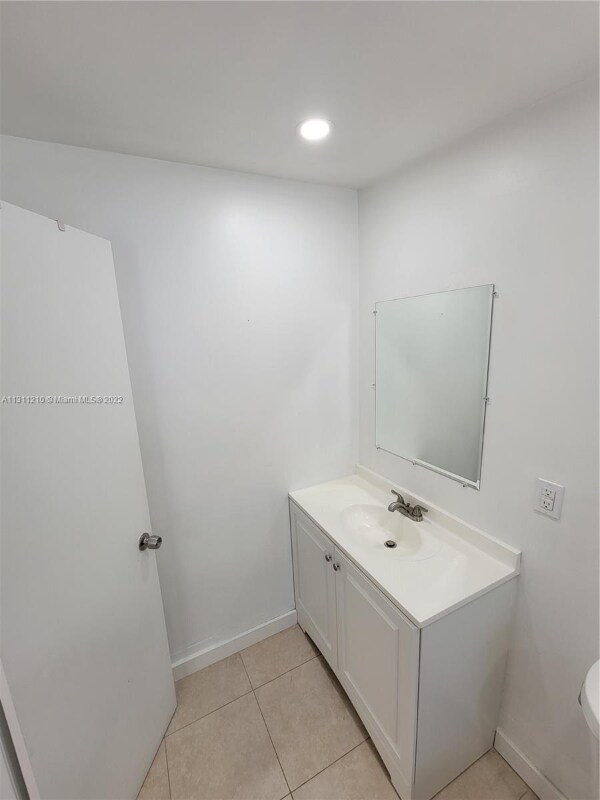 Building Photo - 2941 SW 36th Ave