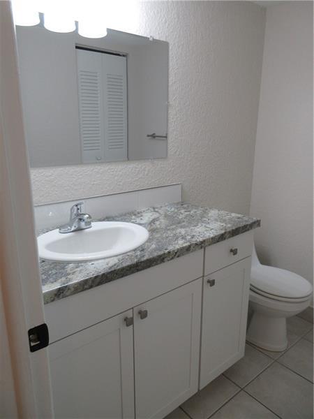 Building Photo - 10751 Royal Palm Blvd