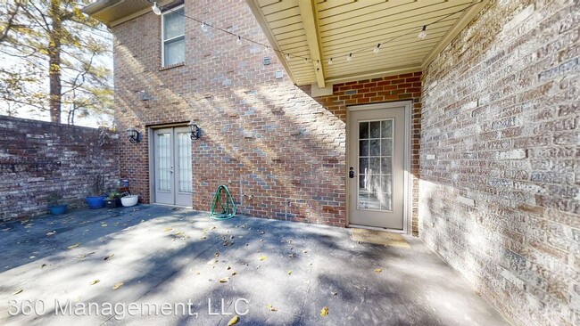 Building Photo - 3 br, 3.5 bath House - 1298 Gatewood Drive