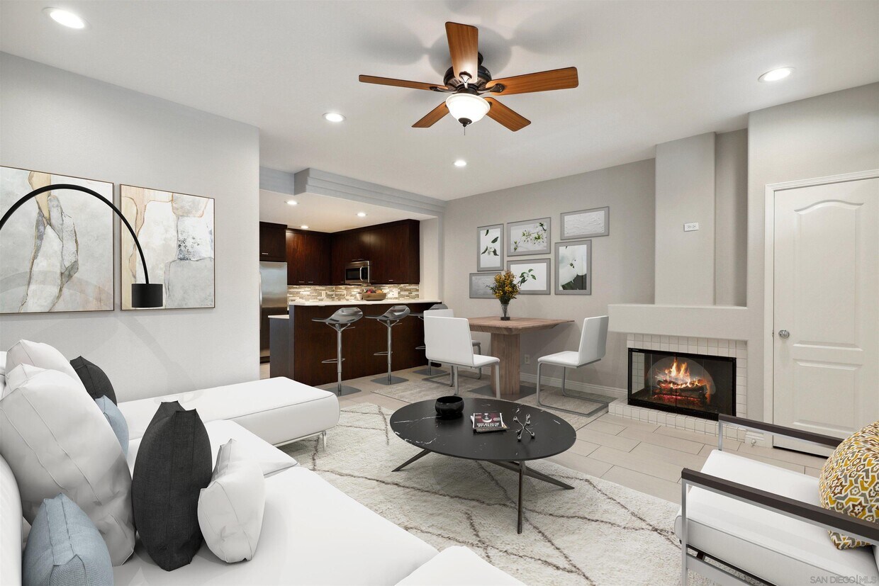 Foto principal - 12626 Carmel Country Rd