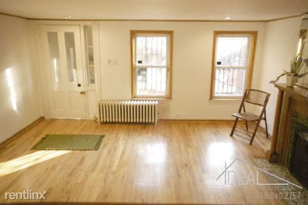 Primary Photo - 211 11th St