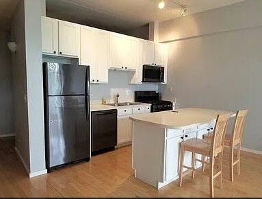 Foto del edificio - 3944 N Claremont Ave