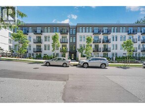 Building Photo - 708 Edgar Ave