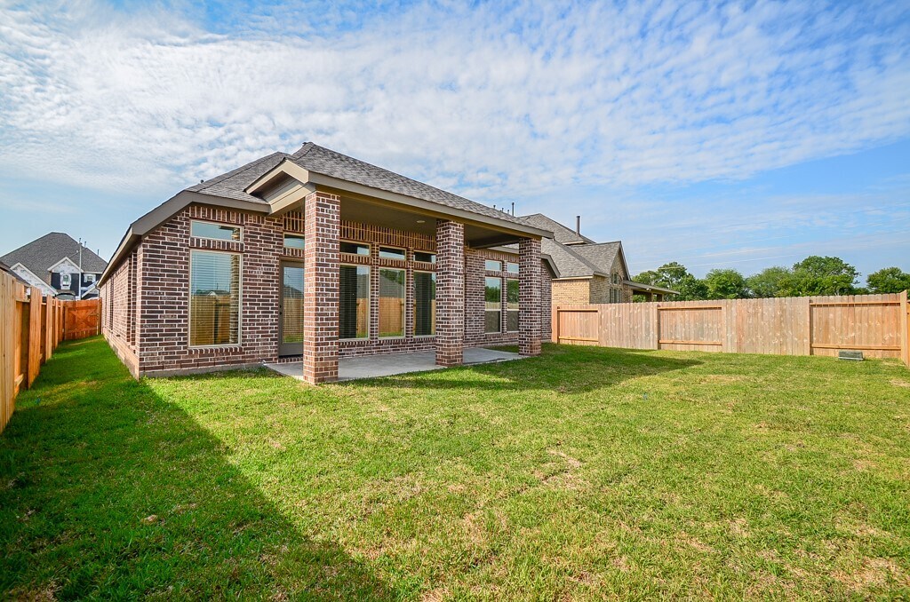 Foto del edificio - 1326 Watercrest Park Ln