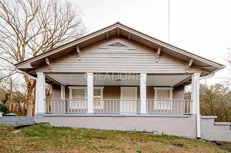 Building Photo - 225 Virginia Dr