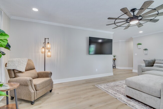Foto del edificio - 3218 Winding Wood Pl