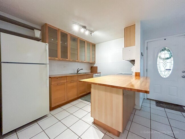 Foto del edificio - 1015 SW 9th St