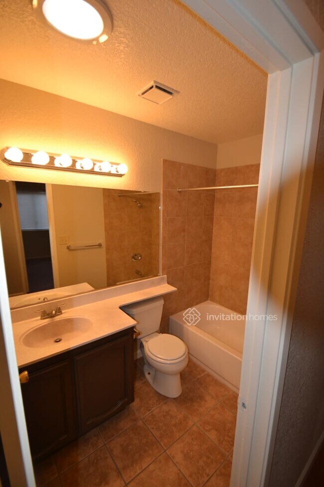 Building Photo - 4066 Sea Meadow Way