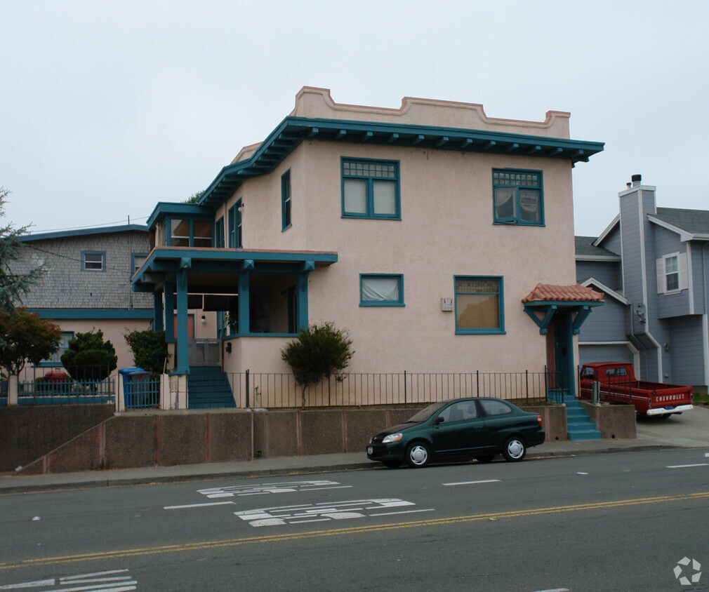 Foto del edificio - 717 Sacramento St