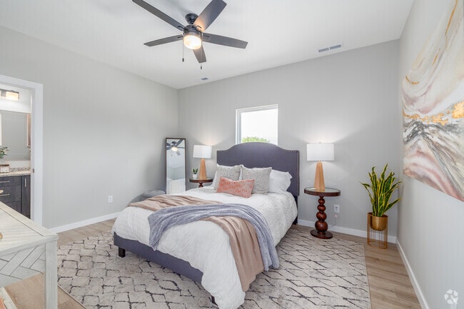 3BR, 2BA - 1,418SF - Primary Bedroom - Summit Park
