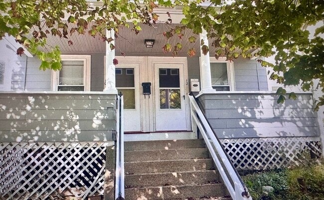 Foto del edificio - 12 Orange St