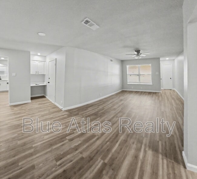 Building Photo - 2510 Materhorn Dr