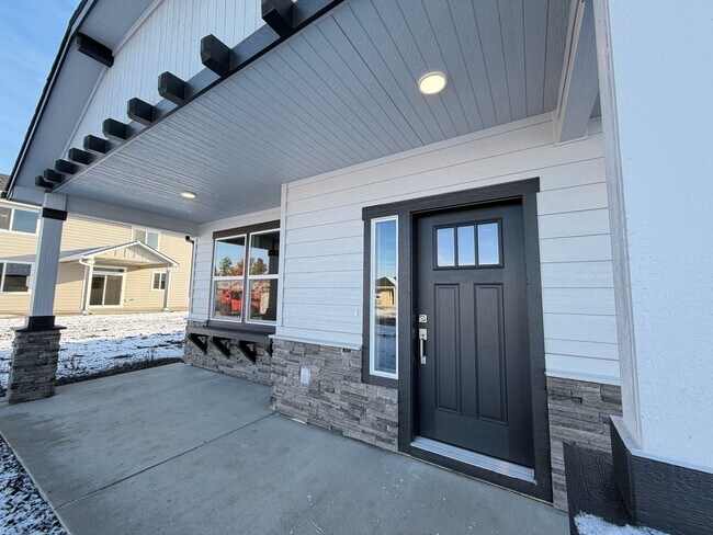 Foto del edificio - Brand New Hayden Home