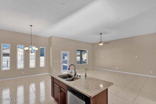 Building Photo - 2857 Mike Price Dr