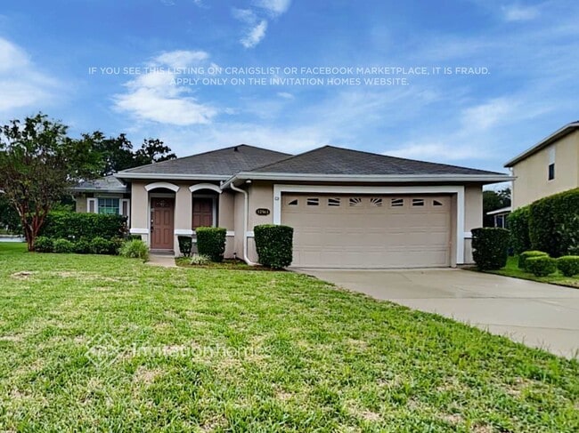 Building Photo - 12563 Pine Marsh Way
