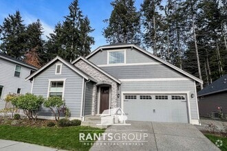 Building Photo - 6915 32nd St Ct W