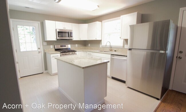 Foto del edificio - 3 br, 2 bath House - 1206 Rosedale Avenue