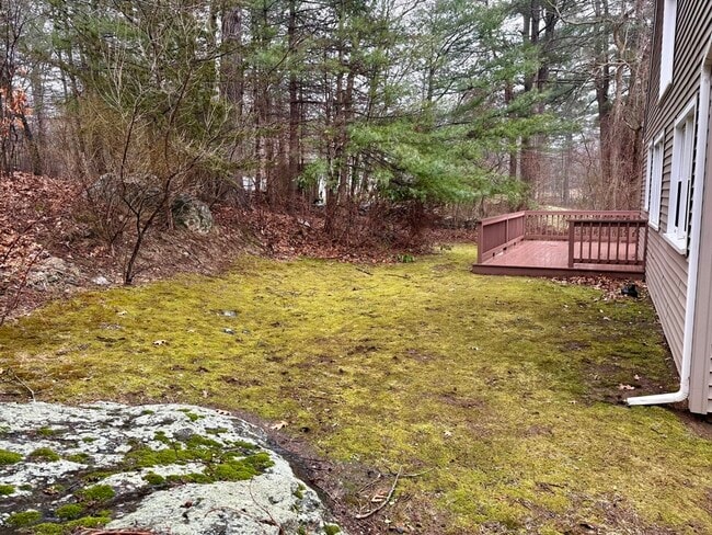 Foto del edificio - 28 Quisset Rd