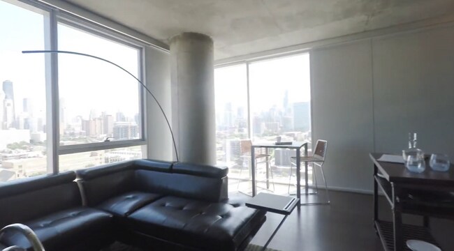 Photo - 1310 N Cleveland Ave Apartment