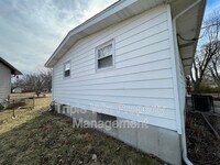 1895 Curtis Ct