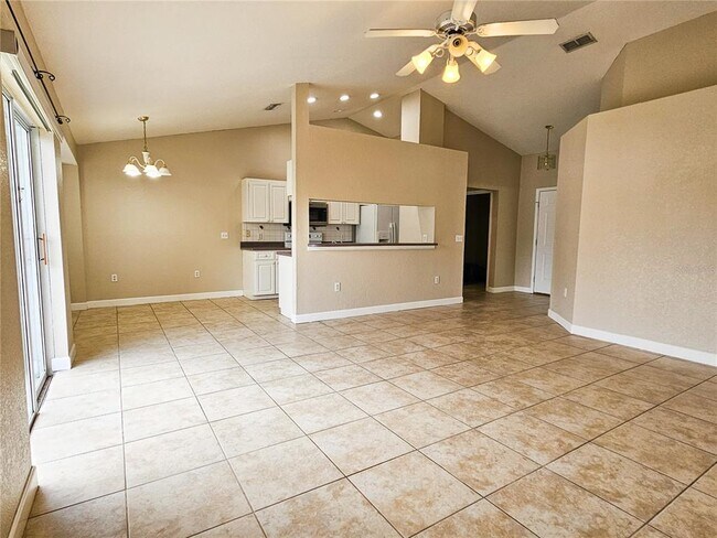 Foto del edificio - 5260 English Dr