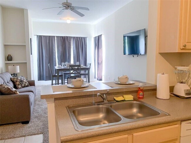 Foto del edificio - 8820 Dunes Ct