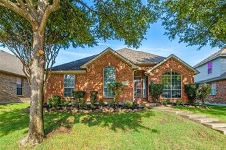 Building Photo - 6723 Lee Meadow Dr