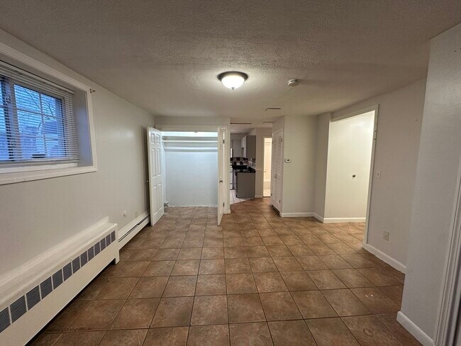 Foto del edificio - 32 Annese Rd