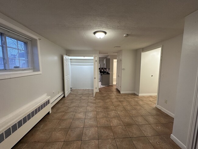 Building Photo - 32 Annese Rd