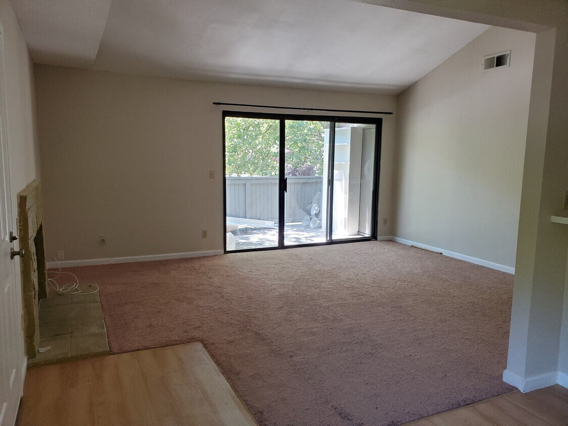 2508 La Terrace Cir Unit La Terrace, San Jose, CA 95123 Condo for