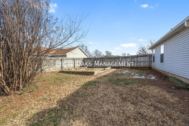 Photo - 100 N Brandon St House