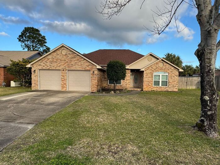 Primary Photo - Pensacola - Chevalier - 3 Bedroom, 2 Bathroom