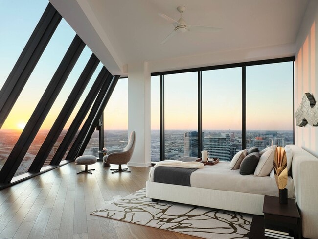 Building Photo - AMLI Fountain Place