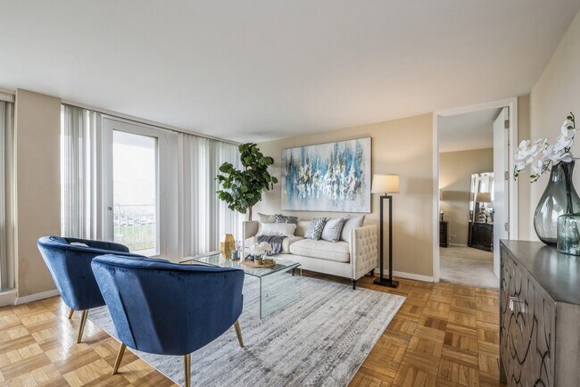 Foto del edificio - 601 E 32nd St