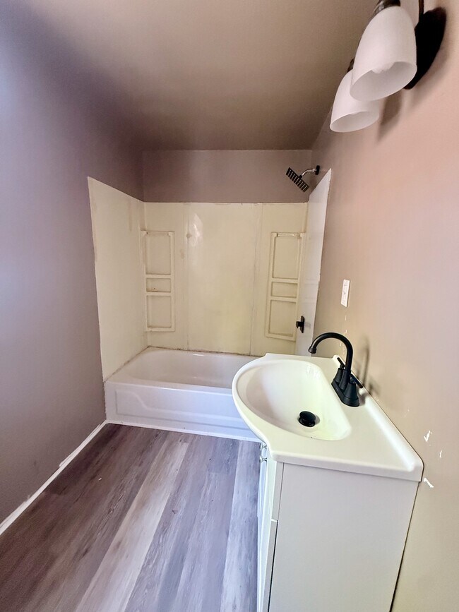 Foto del edificio - 526 N 2nd St