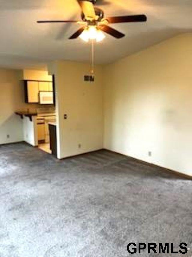Building Photo - 9260 Erskine Plaza
