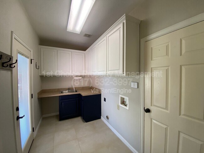 Foto del edificio - 112 Prairie Ridge Dr