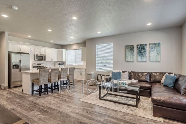 Building Photo - 12682 S Doc Sorenson Ln