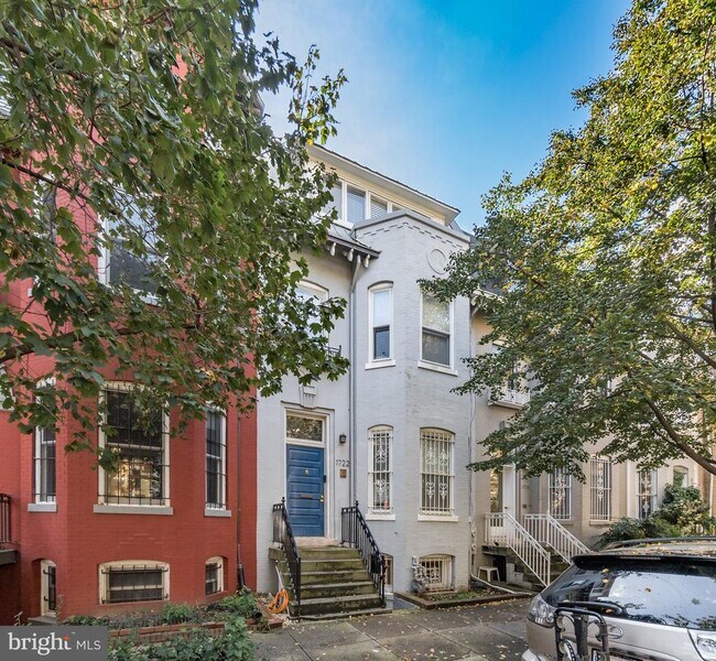 Foto del edificio - 1722 Willard St NW