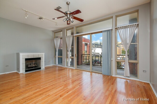 Building Photo - 324 N Jefferson St