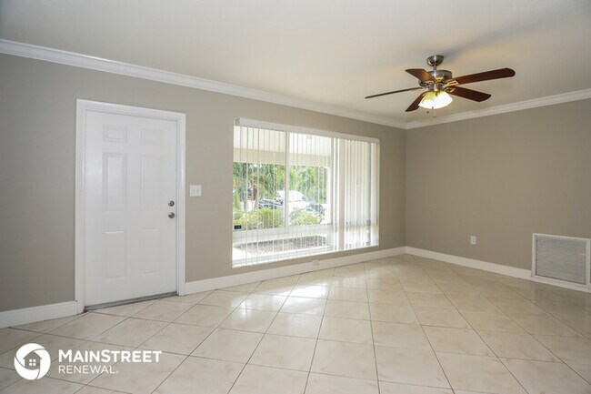 Foto del edificio - 7825 Kismet St
