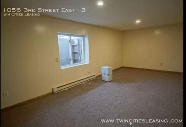 Foto del edificio - 1056 3rd St E